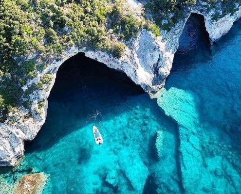 Blue Caves - Paxos Boat Hire & Rentals